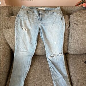 Joe’s Jeans 90’s boyfriend fit. Size 29.